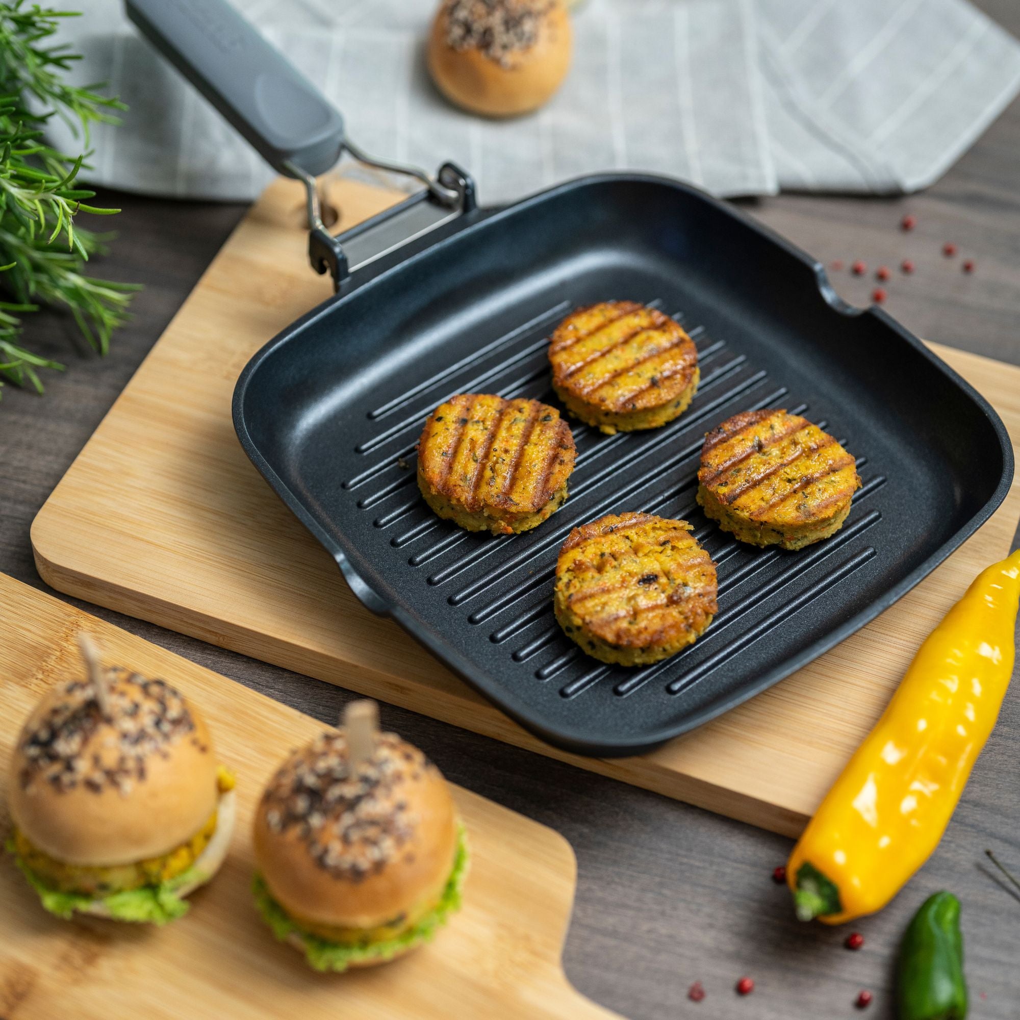 GRILL PAN WITH FOLDABLE HANDLE "COOK&SPECIAL" - Image 2