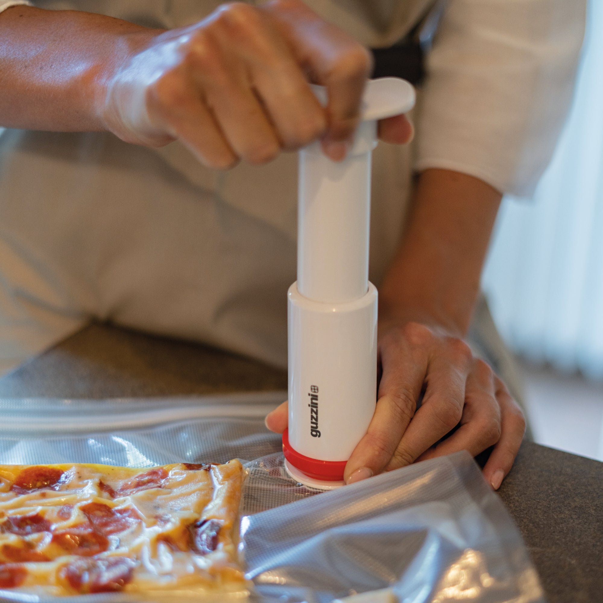 MANUAL VACUUM PUMP 'SAVE-IT' "FOOD STORAGE" - Image 2