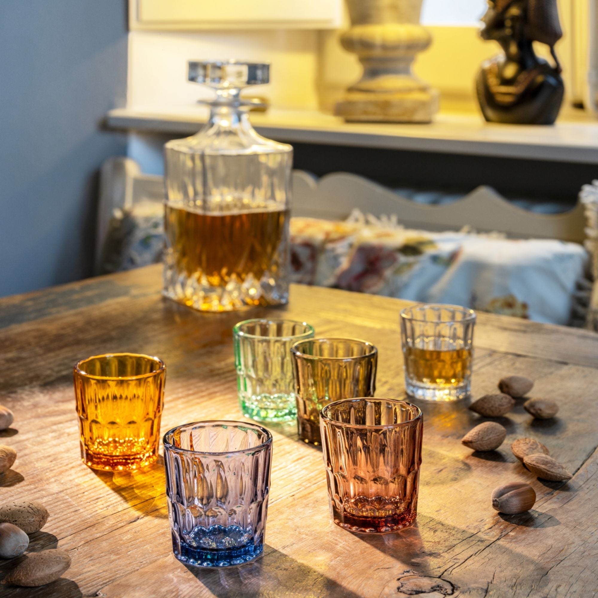 SET OF 6 GLASS SHOT GLASSES "VANITY GLASS" - Image 2