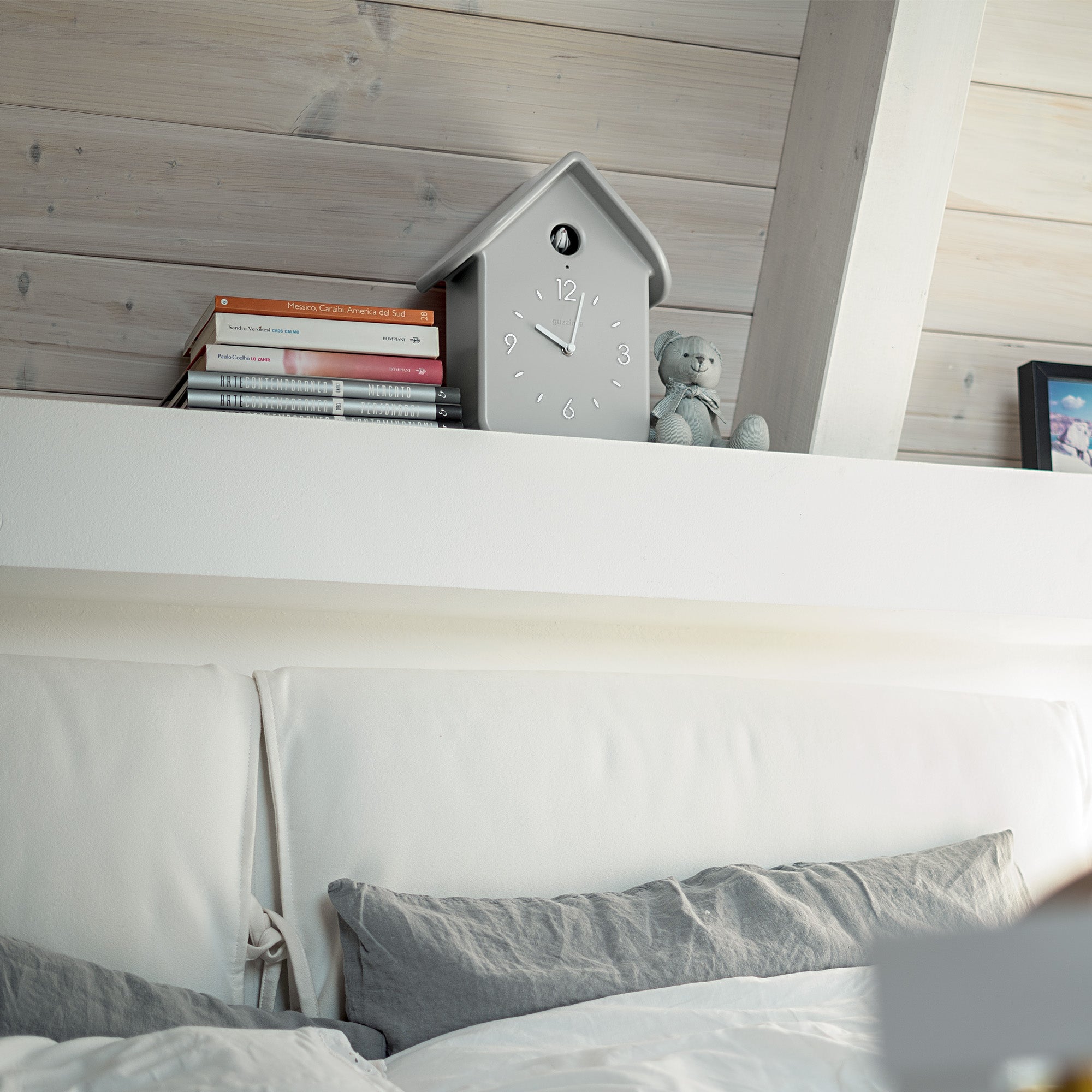'QQ' CUCKOO CLOCK WITH PENDULUM "HOME" - Image 3